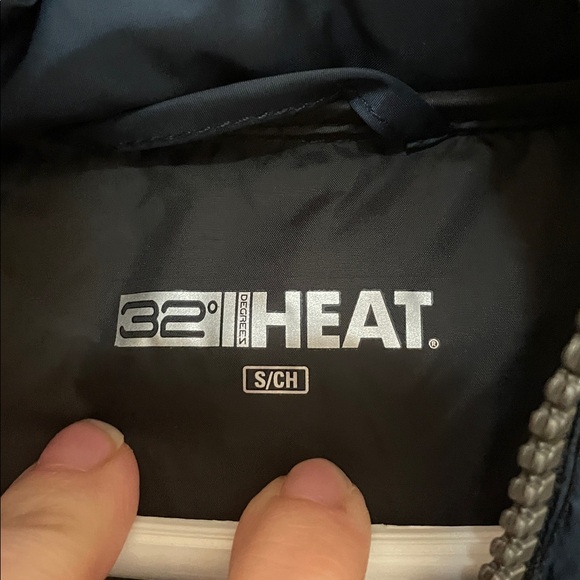 32 Degrees NWT Men's Dark Blue Puffer Jacket Hooded - Picture 7 of 10